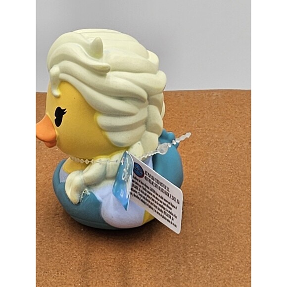 Disney Elsa Frozen 3.5" Rubber Duckie 2024 Collectible Frozen Jeep Cruise Duck - Picture 2 of 4